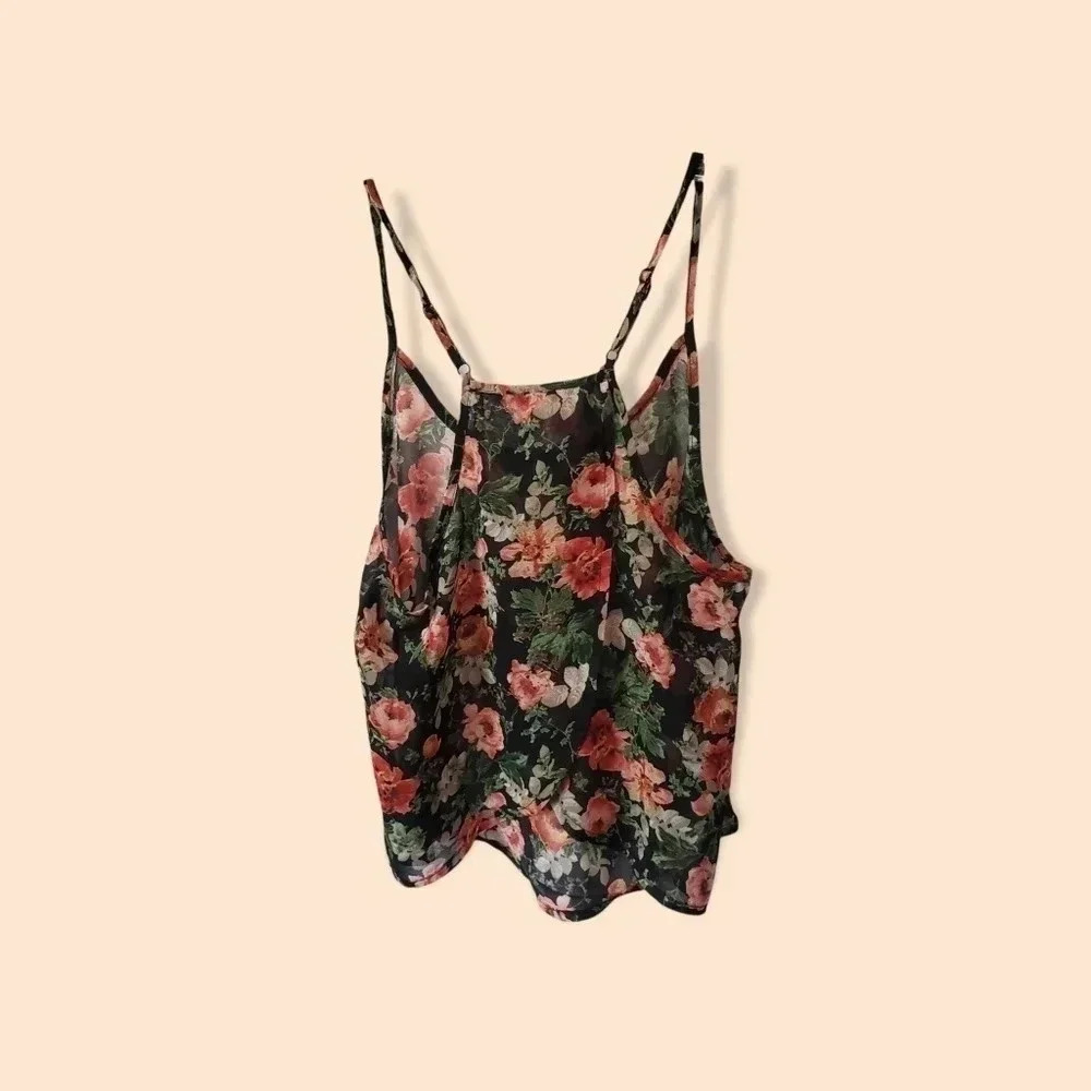 Ambiance apparel flowy crop top   size S - Picture 3 of 9